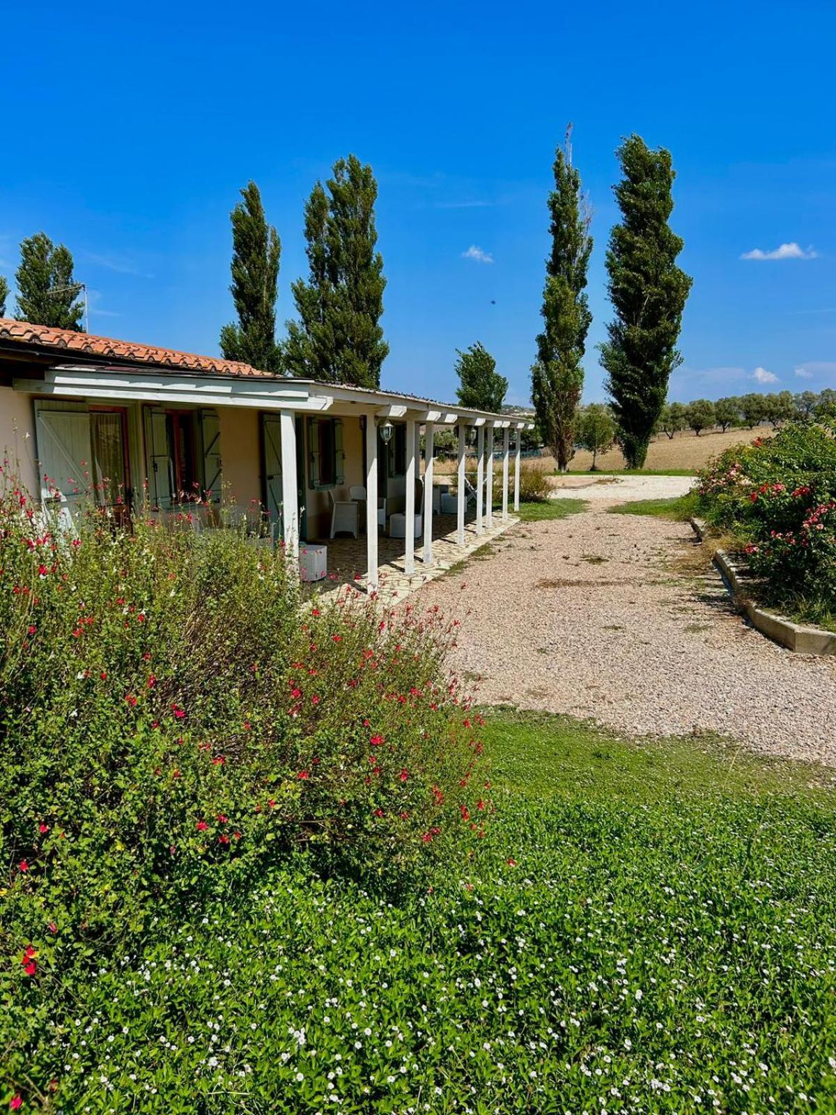 Agriturismo Podere Farnesiana Тарквиния Экстерьер фото